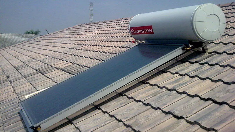 binh-nuoc-nong-nang-luong-mat-troi-10