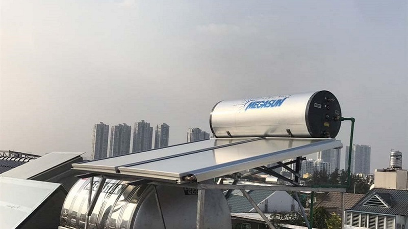 binh-nuoc-nong-nang-luong-mat-troi-11