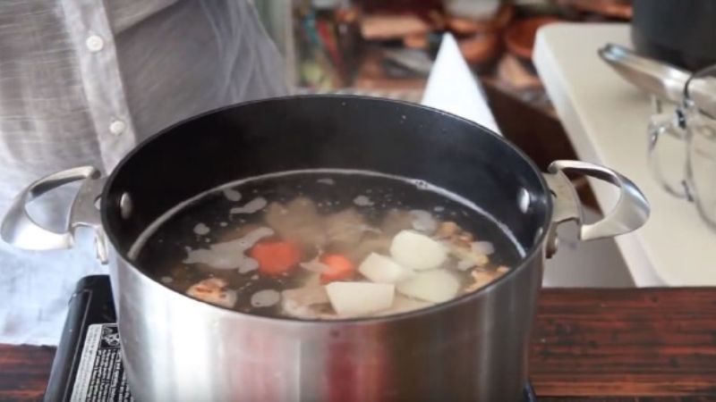 cach-nau-bun-bo-don-gian-12