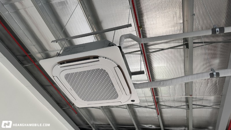 dieu-hoa-am-tran-la-gi-co-may-loai-ai-nen-su-dung-dieu-hoa-am-tran-2