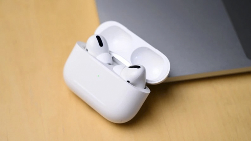 hop-dung-airpods-4