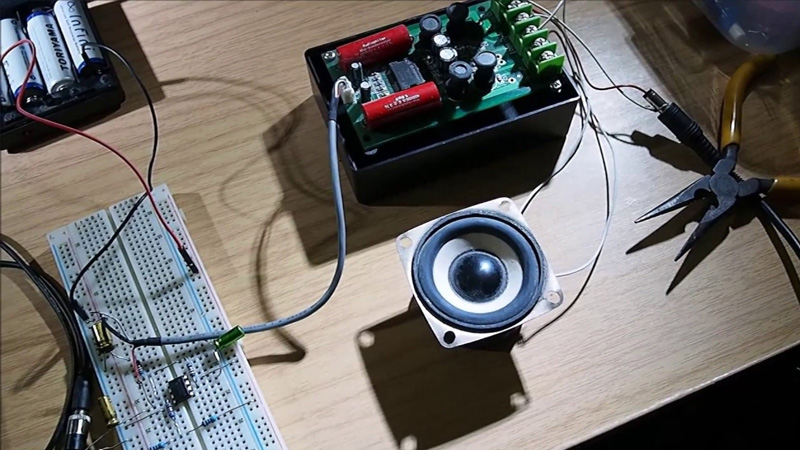 mach-khuech-dai-am-thanh-7