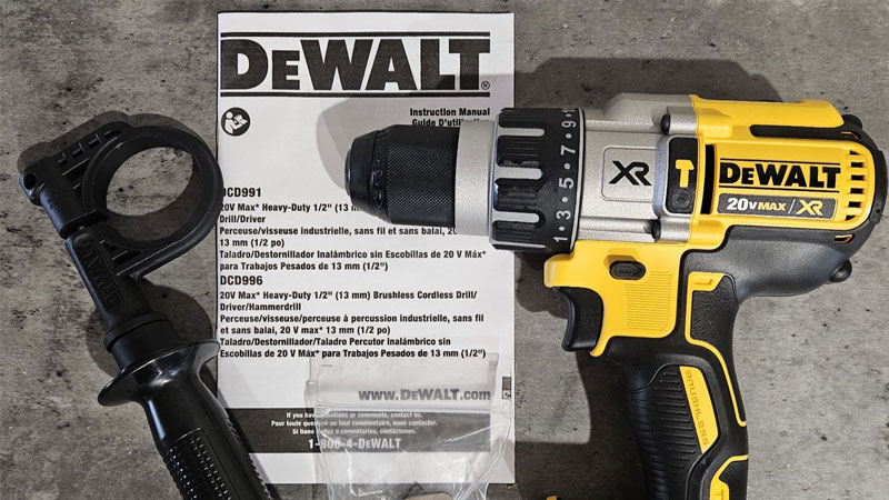 may-khoan-cam-tay-15