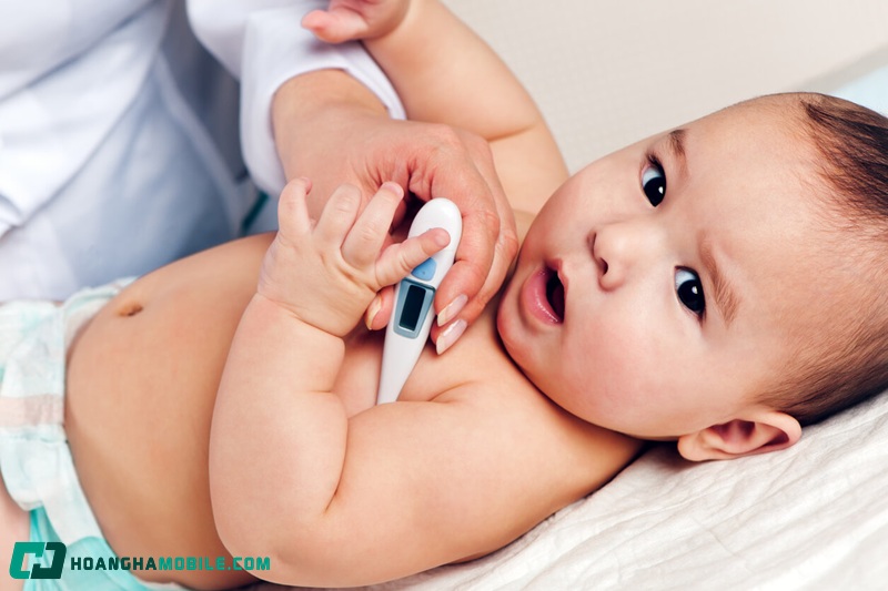 tre-so-sinh-bao-nhieu-do-la-sot-02