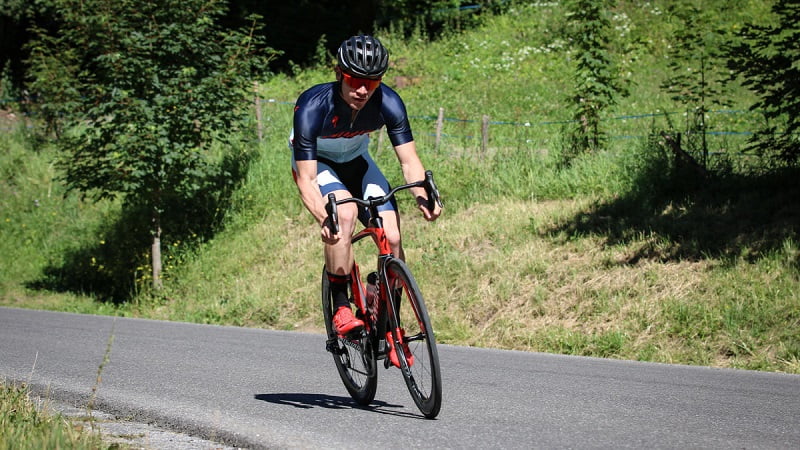 xe-dap-the-thao-gia-re-12