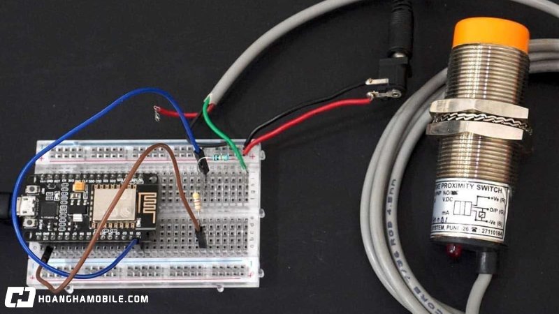 cam-bien-tiem-can-tren-dien-thoai-la-gi-chuc-nang-va-nguyen-ly-hoat-dong-2