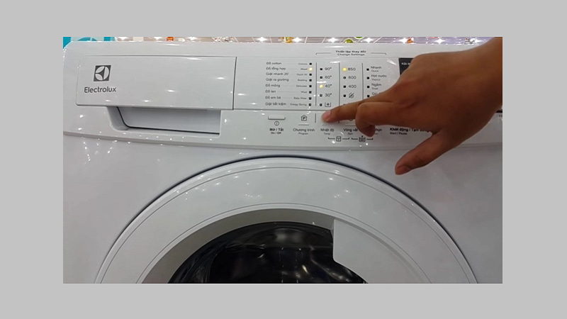 ma-loi-may-giat-electrolux-11