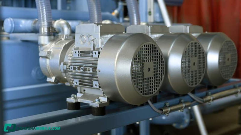 may-bom-chan-khong-14