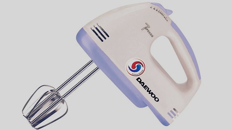 may-danh-trung-cam-tay-11