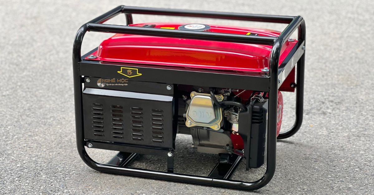 nen-mua-may-phat-dien-chay-dau-hay-chay-xang-8