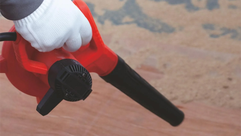 may-thoi-bui-cam-tay-1