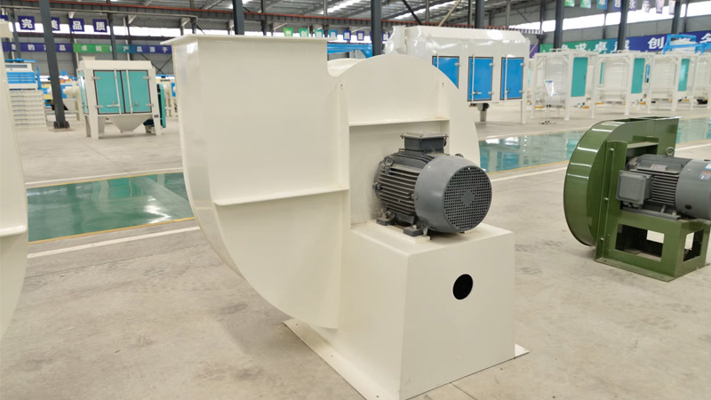 may-thoi-bui-cam-tay-9