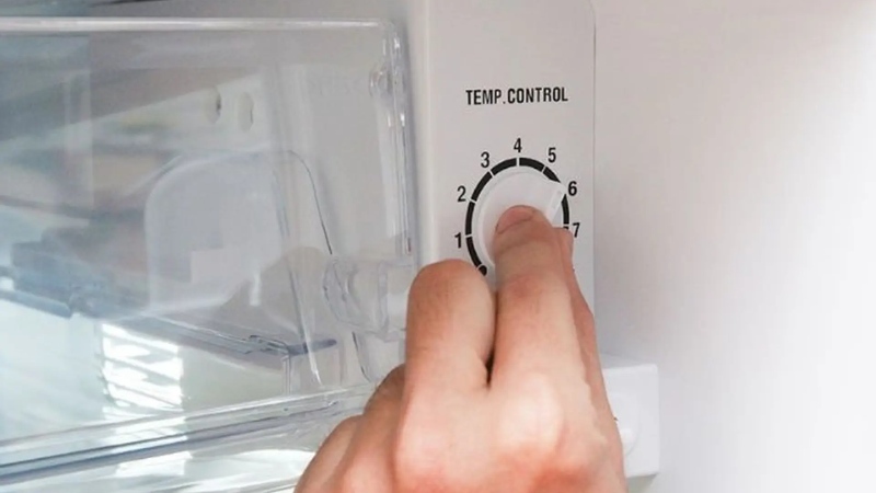 sua-tu-lanh-Toshiba-1