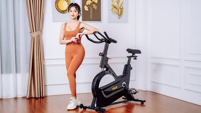 xe-dap-tap-tai-nha-8