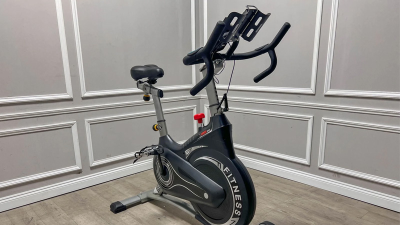 xe-dap-the-duc-tai-nha-2