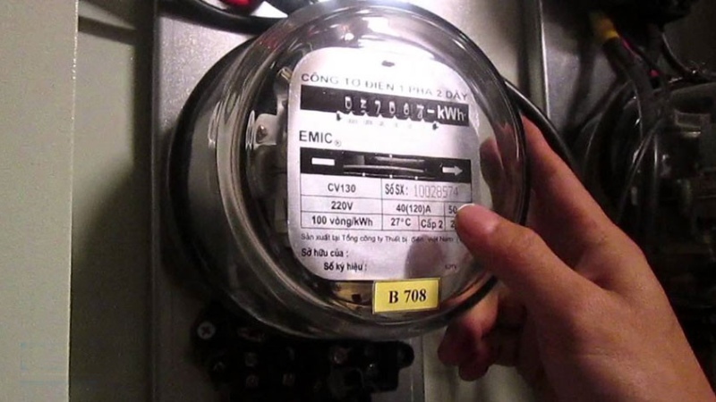 1-kW-dien-bao-nhieu-tien-9