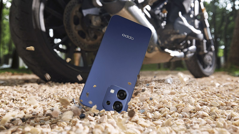 OPPO-A6-Pro-5G-A6-Pro-4G-ra-mat-4