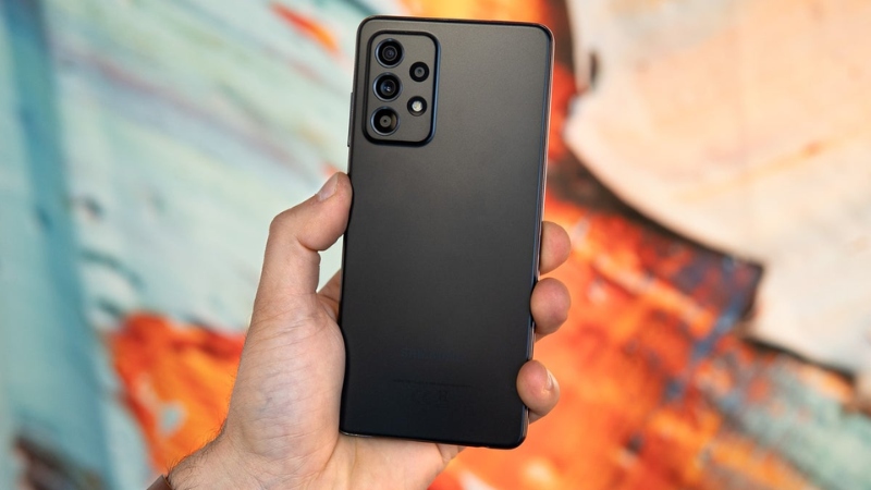 Samsung-Galaxy-A52-4