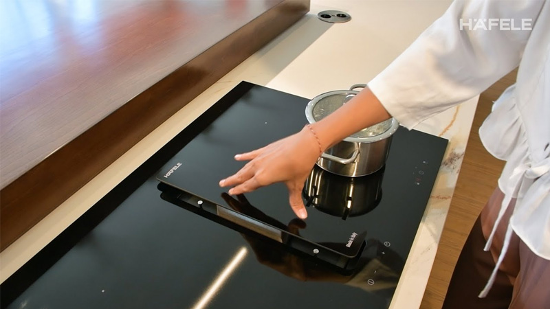 bep-dien-tu-hafele-3