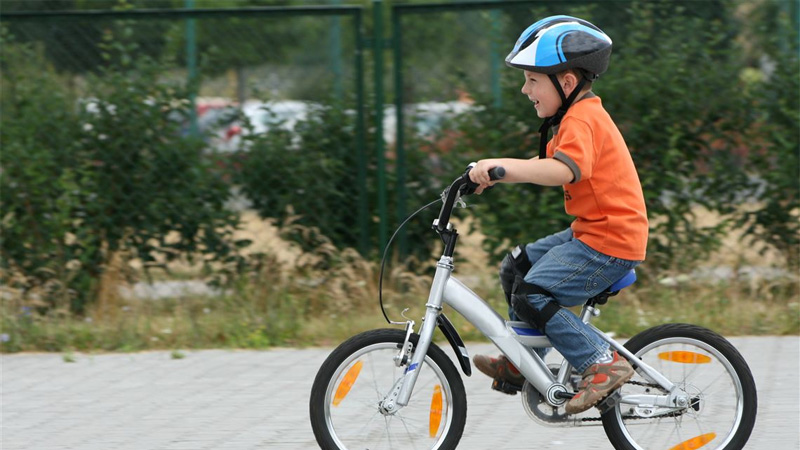 mu-bao-hiem-tre-em-1