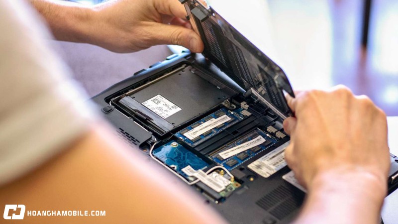 khi-nao-can-nang-cap-ram-laptop-cach-kiem-tra-va-thay-ram-nhanh-chong-3
