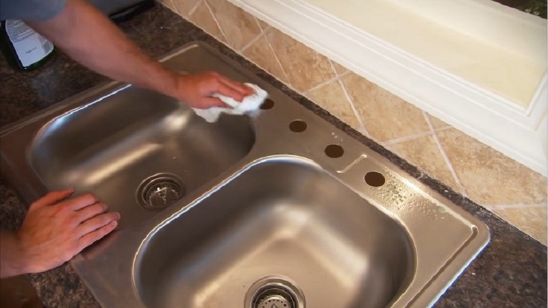 voi-nuoc-bon-rua-chen-7