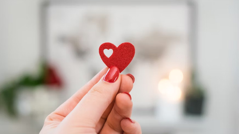 14-2-la-valentine-trang-hay-den-1