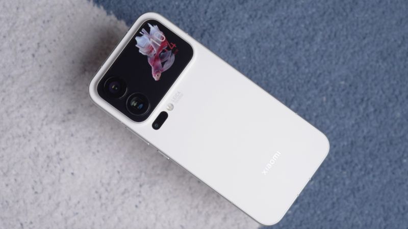 điện thoại có màn hình sau