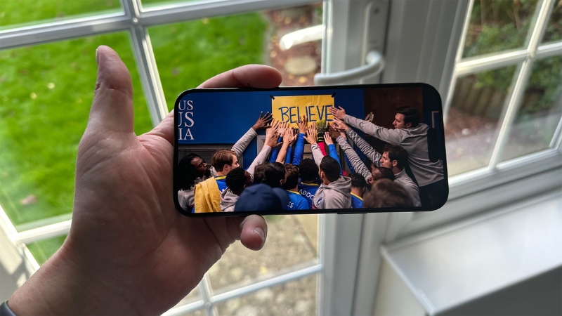 Man-hinh-iPhone-15-9