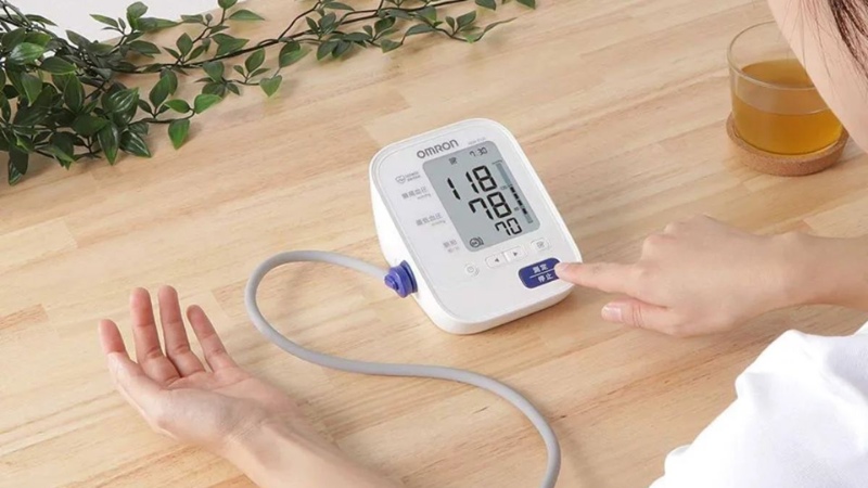 cach-doc-may-do-huyet-ap-Omron-9