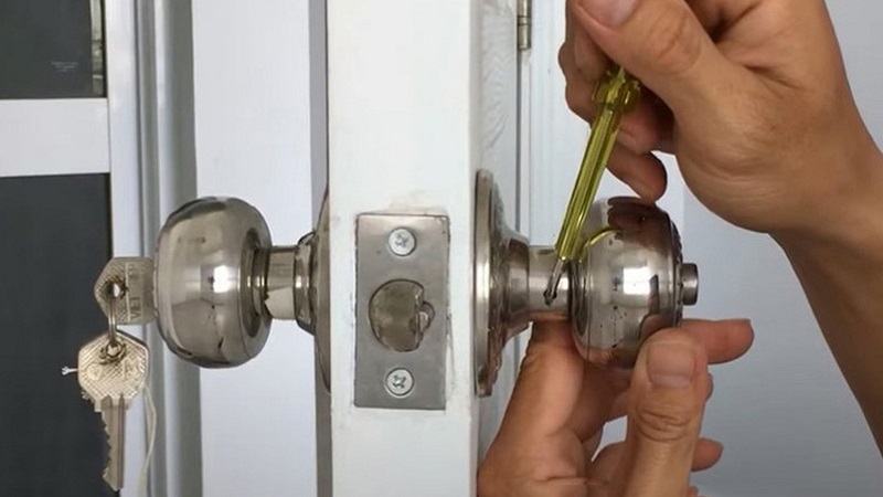 cach-mo-o-khoa-khi-mat-chia-4