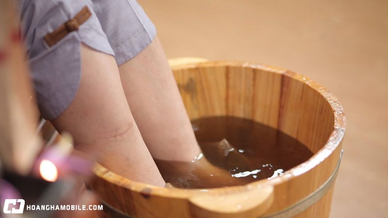 co-nen-ngam-chan-hang-ngay-khong-loi-ich-cach-ngam-va-nhung-luu-y-can-biet-2