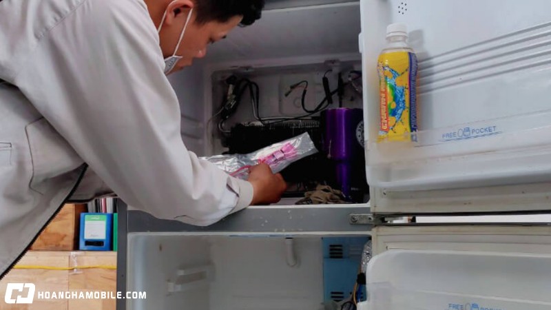 bang-gia-dich-vu-sua-tu-lanh-tai-nha-cap-nhat-moi-nhat-2025-6