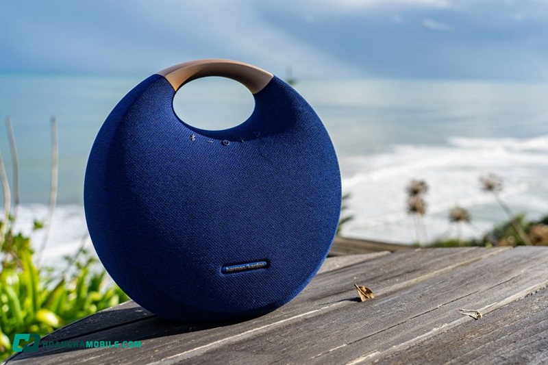 harman-kardon-onyx-studio-5-07