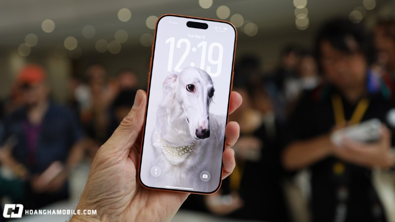 hinh-iphone-17-pro-max-phien-ban-mau-cam-sieu-chay-18