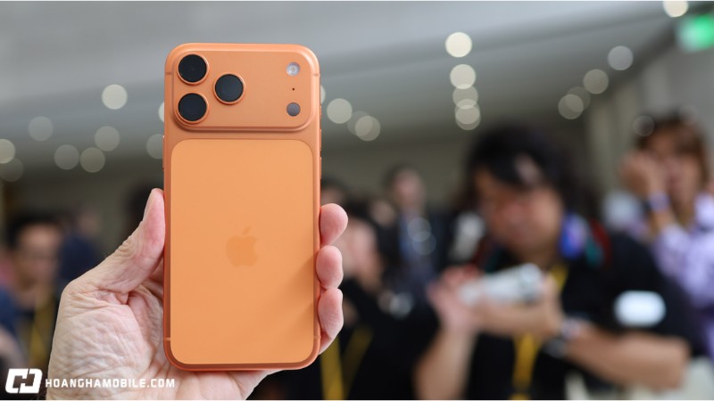 hinh-iphone-17-pro-max-phien-ban-mau-cam-sieu-chay-2