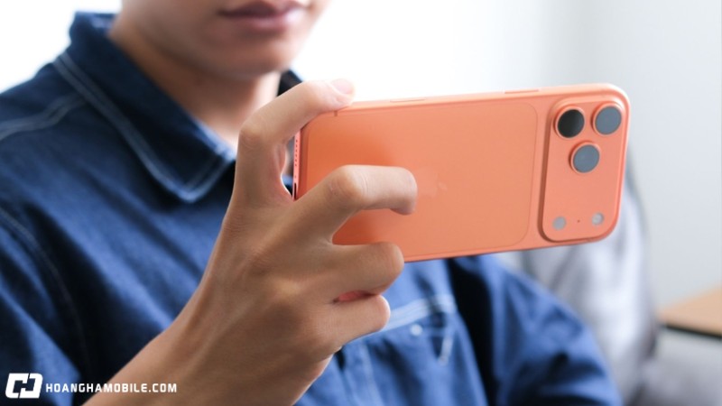 hinh-iphone-17-pro-max-phien-ban-mau-cam-sieu-chay-3