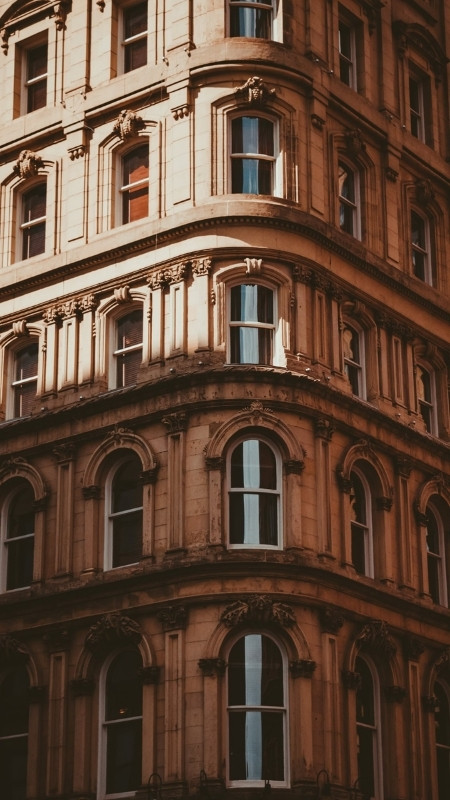 tai-ngay-70-hinh-nen-iphone-17-pro-4k-full-hd-cuc-hot-nhieu-chu-de-47