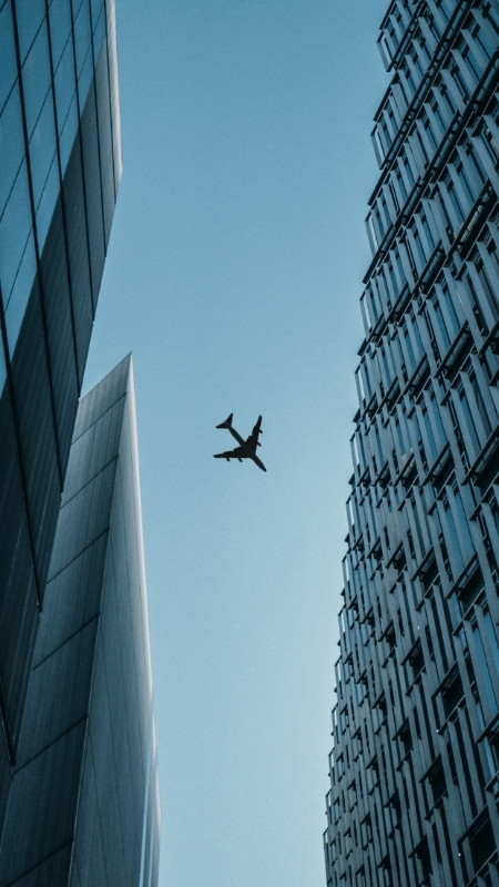 tai-ngay-70-hinh-nen-iphone-17-pro-4k-full-hd-cuc-hot-nhieu-chu-de-50