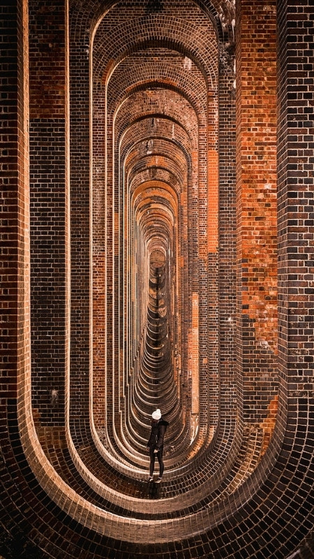 tai-ngay-70-hinh-nen-iphone-17-pro-4k-full-hd-cuc-hot-nhieu-chu-de-54