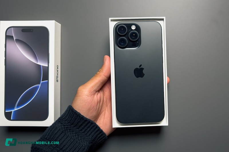 Iphone-16-Pro-Max-256Gb-02