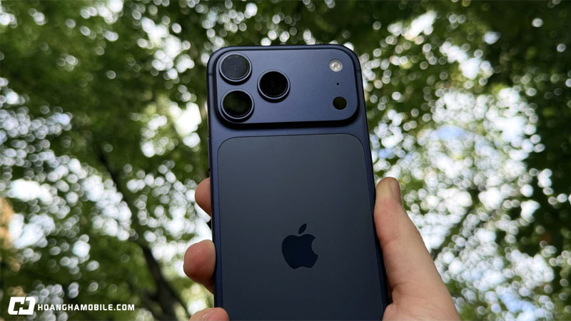 iphone-17-pro-max-co-may-mau-4