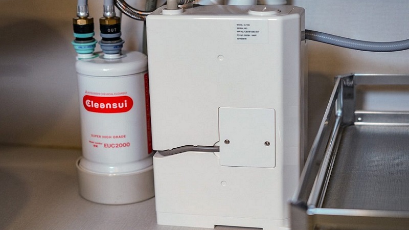 May-Loc-Nuoc-Cleansui-3