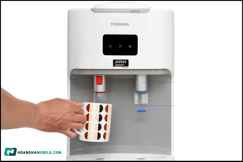 May-Nuoc-Uong-Nong-Lanh-03