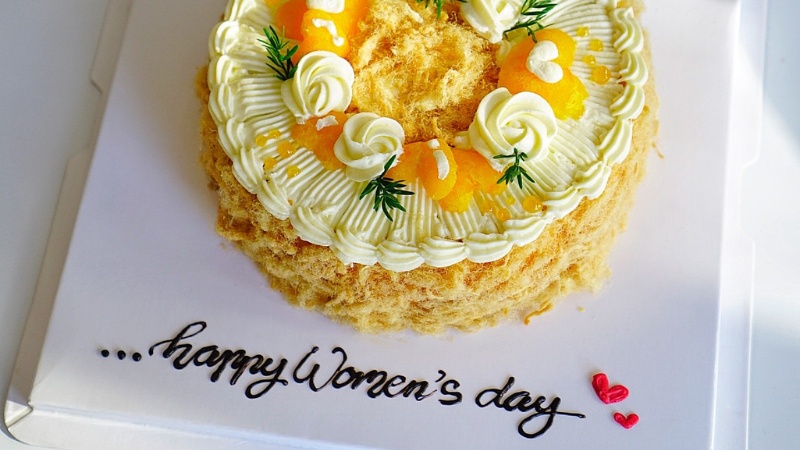 qua-8-3-cho-co-giao-4