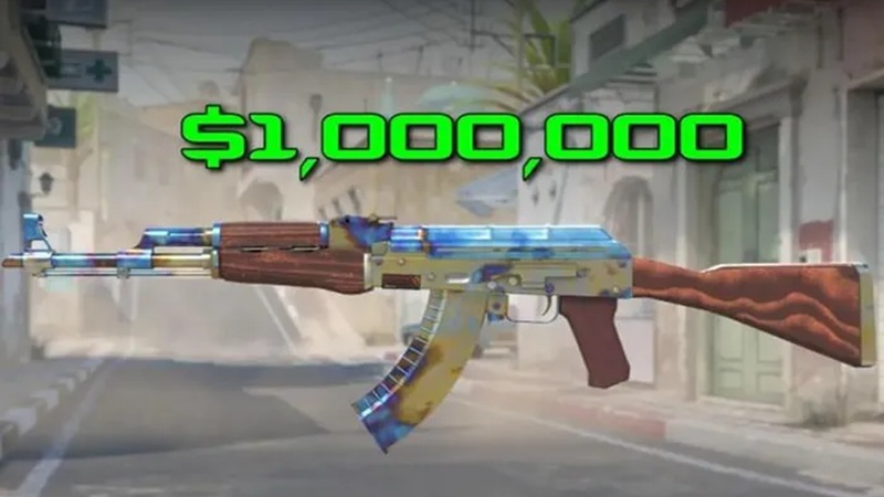 Valve vừa khiến cộng đồng game thủ và nhà đầu tư “giật mình” khi tung ra bản cập nhật bất ngờ cho Counter-Strike 2. Ngay sau đó, thị trường skin Counter-Strike 2 ghi nhận biến động mạnh, với tổng giá trị bị thổi bay lên tới hàng tỷ USD. Thay đổi lần này không chỉ ảnh hưởng đến người chơi thông thường mà còn gây thiệt hại lớn cho những ai đang kinh doanh và đầu tư vào hệ thống vật phẩm ảo của CS2. Thị trường skin Counter-Strike 2 bị “thổi bay” gần 2 tỷ USD sau cập nhật bất ngờ Counter-Strike 2 không chỉ là sân chơi của những màn đấu súng gay cấn mà còn là nơi hình thành một nền kinh tế ảo khổng lồ xoay quanh các món vật phẩm trong game, đặc biệt là skin. Theo thống kê từ Price Empire, sau bản cập nhật mới nhất mà Valve âm thầm triển khai, tổng giá trị thị trường skin đã sụt giảm gần 2 tỷ USD – một con số đủ để khiến cả cộng đồng bàng hoàng. Với mức giảm khoảng 30% so với thời điểm trước cập nhật, sự cố lần này không khác gì một “cú búng tay” thổi bay tài sản của hàng ngàn nhà giao dịch, sưu tầm và người chơi chuyên nghiệp. Skin Counter-Strike 2 vốn là phần quan trọng trong bản sắc và trải nghiệm của game thủ CS2, đặc biệt là những món có giá trị cao như dao, găng tay hoặc skin súng hiếm. Khi giá trị vốn hóa thị trường bị ảnh hưởng lớn như vậy, điều đó không chỉ gây thiệt hại về tài chính mà còn ảnh hưởng trực tiếp đến tâm lý và hành vi đầu tư của người chơi lâu năm. Đây là lần hiếm hoi một bản cập nhật gameplay lại có tác động sâu rộng đến giá trị giao dịch ảo trong một tựa game. Tính năng quy đổi skin thành dao – “chìa khóa” dẫn đến khủng hoảng Tâm điểm khiến giá skin dao lao dốc nằm ở tính năng quy đổi skin vừa được Valve bổ sung. Theo đó, nếu người chơi sở hữu 5 skin súng thuộc nhóm “Covert” – một độ hiếm cao trong hệ thống vật phẩm của CS2 – họ có thể dùng để đổi lấy một con dao tùy chọn. Trước đây, việc sở hữu dao hiếm gần như phụ thuộc hoàn toàn vào cơ chế mở hòm đầy may rủi, hoặc người chơi phải bỏ ra số tiền rất lớn để mua lại trên các sàn giao dịch. Tính năng mới này mở ra cơ hội sở hữu dao một cách dễ dàng hơn, nhưng cũng chính là nguyên nhân khiến giá trị các skin dao vốn đang rất cao lập tức bị xả hàng. Nguồn cung tăng mạnh chỉ trong thời gian ngắn khiến giá sụp đổ. Ví dụ cụ thể là con dao Stiletto Slaughter – một trong những item hiếm từng có giá hơn 660 USD, nhưng chỉ sau một thời gian ngắn, mức giá này đã rớt xuống còn khoảng 450 USD. Điều này đặt ra câu hỏi lớn về sự ổn định của thị trường vật phẩm ảo và cách mà những thay đổi trong game có thể ảnh hưởng đến hành vi tiêu dùng, cũng như mức độ tin tưởng của người chơi vào giá trị lâu dài của các skin hiếm. Cộng đồng chia rẽ: mất mát hay cơ hội tái cân bằng? Phản ứng từ cộng đồng sau bản cập nhật này đang phân hóa rõ rệt. Với những nhà đầu tư, sưu tầm hoặc game thủ đã bỏ ra số tiền lớn để sở hữu các vật phẩm hiếm, đây là một đòn giáng cực mạnh. Họ cho rằng Valve đã khiến công sức, thời gian và cả tài chính mà họ tích lũy bấy lâu bốc hơi chỉ trong vài dòng cập nhật. Không ít người tỏ ra thất vọng, thậm chí cân nhắc rút lui khỏi thị trường skin vì mất niềm tin vào sự ổn định. Ở chiều ngược lại, cũng có không ít game thủ phổ thông tỏ ra hài lòng với sự thay đổi này. Trước đây, việc sở hữu một con dao trong CS2 gần như là đặc quyền của những người