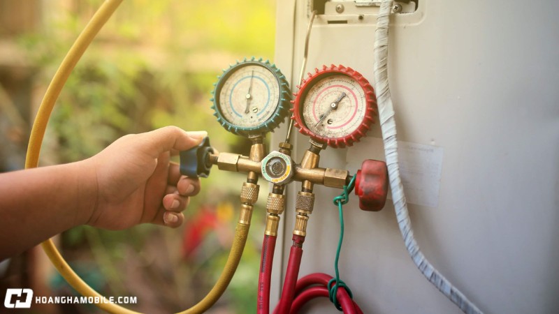 huong-dan-thay-ga-dieu-hoa-tu-a-z-cach-thay-dung-chuan-an-toan-3