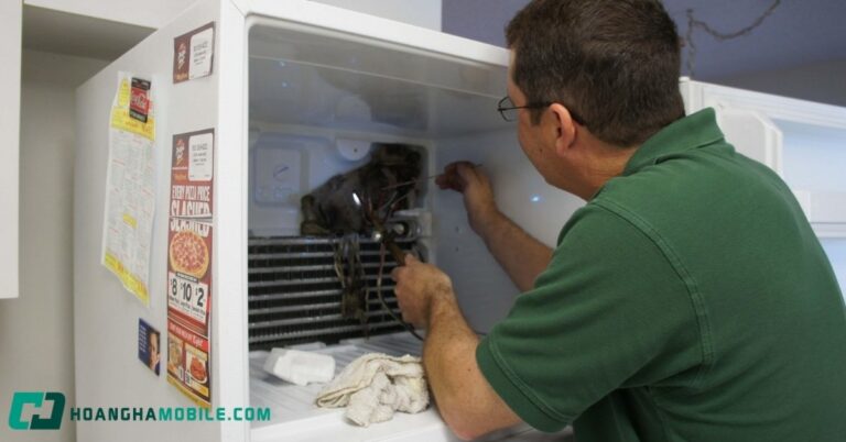 tu-lanh-van-chay-nhung-khong-dong-da