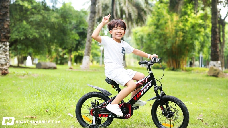 top-7-xe-dap-tre-em-3-5-tuoi-duoc-ua-chuong-nhat-hien-nay-3