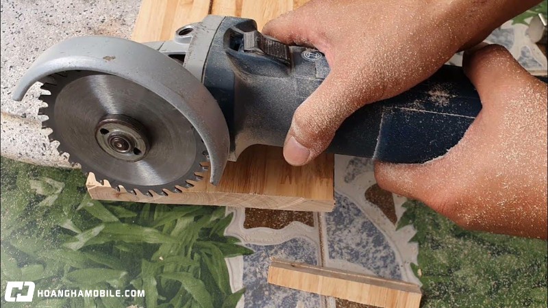 may-cua-go-cam-tay-phan-loai-cach-chon-va-nhung-thuong-hieu-noi-bat-1